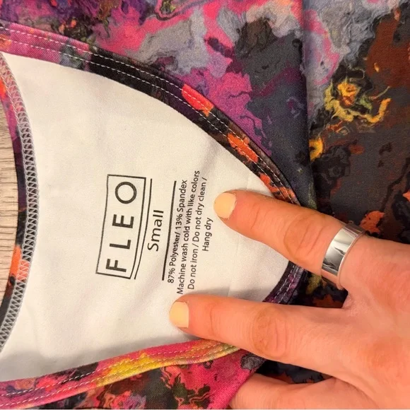 Fleo Multicolor Abstract Tank - Picture 2 of 2